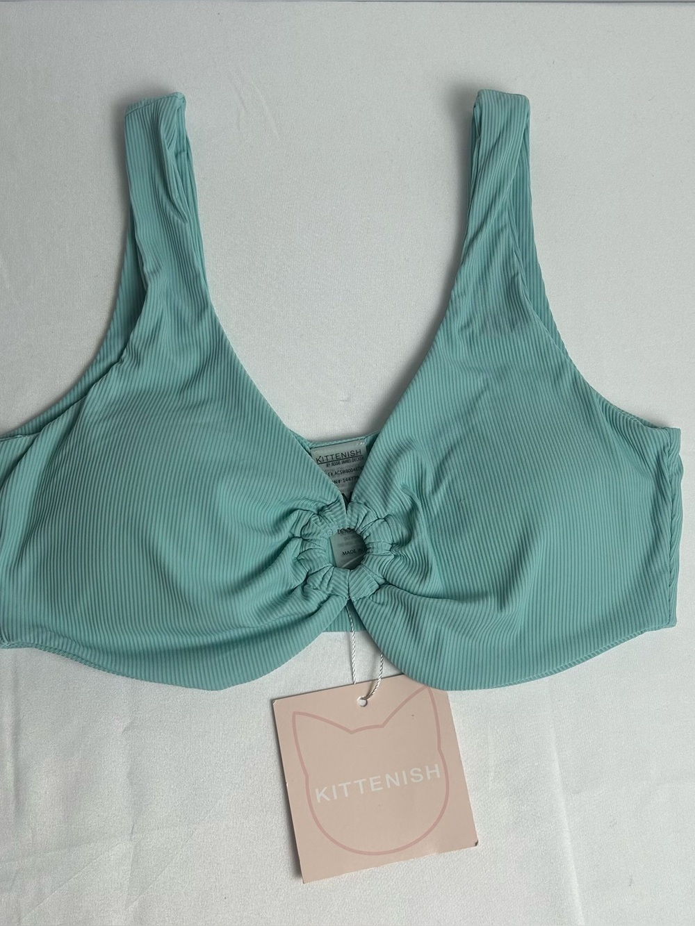 Kittenish Aqua Ribbed O-Ring Crop Top NWT